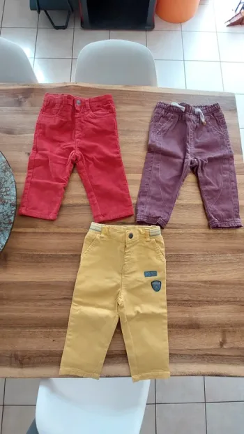 Lots 3 pantalon 12 mois