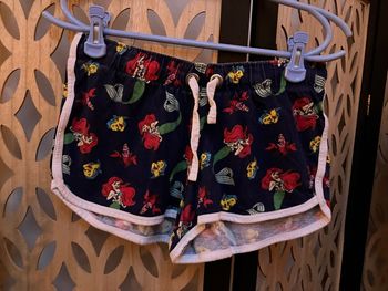 Short la petite sirène taille 40