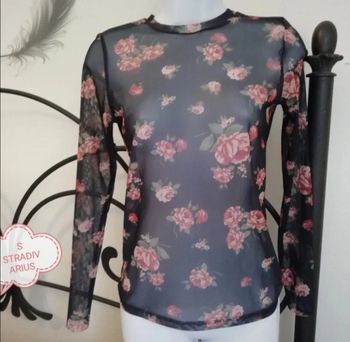 Haut voile fleurie femme.36