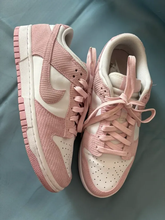 Nike Dunk Low - photo numéro 2