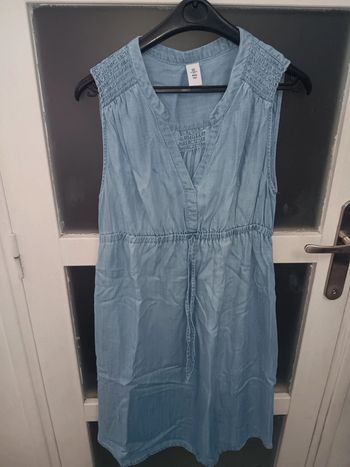 Robe légère en jean taille M sans manches, taille élastique