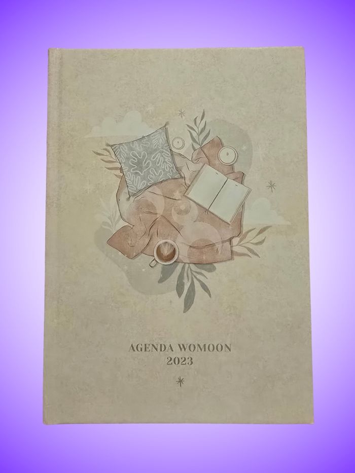 Agenda Womoon Année 2023 – Neuf