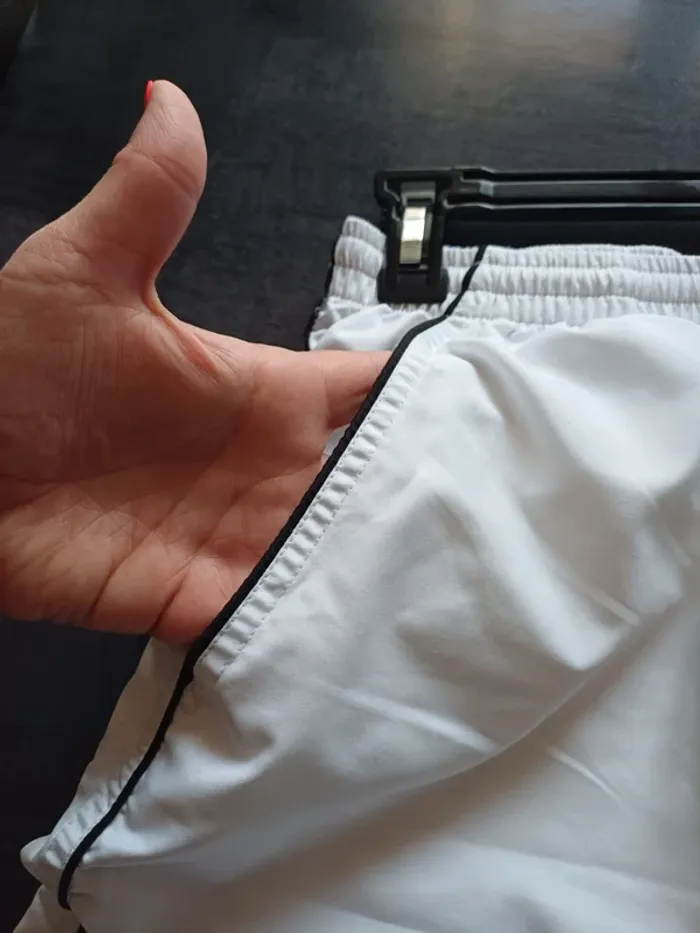 Short / bermuda blanc - photo numéro 6