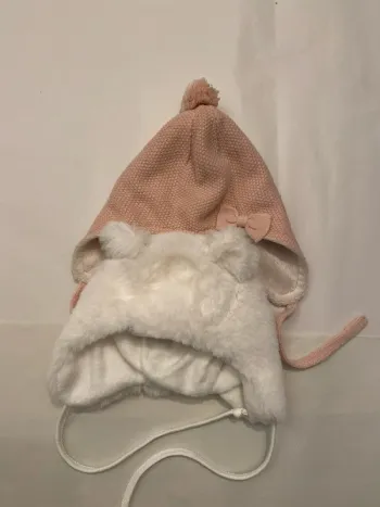 2 bonnets fille 3 mois