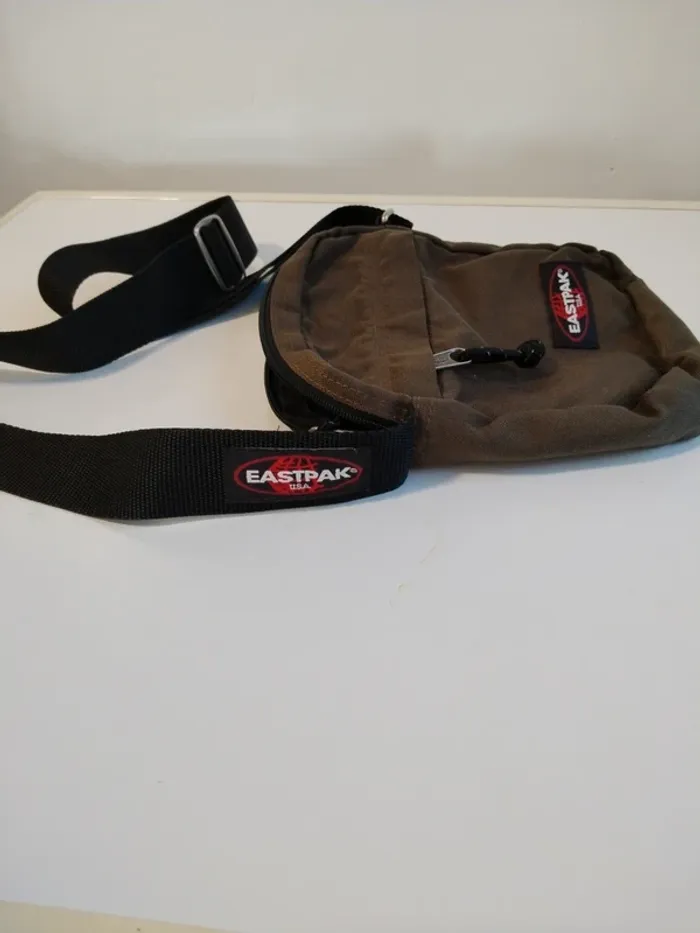 petit sac Eastpak - photo numéro 2