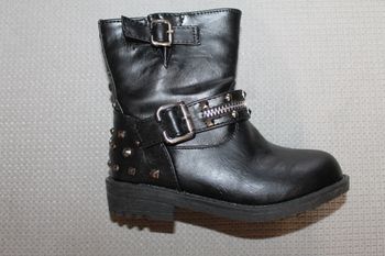 belle bottines noires 24