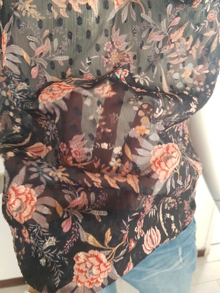 Chemisier fleuri - photo numéro 2