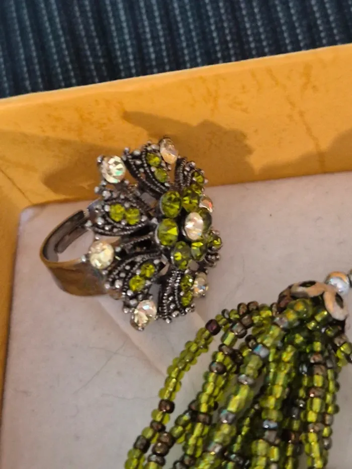 Magnifique parure vintage strass - photo numéro 4