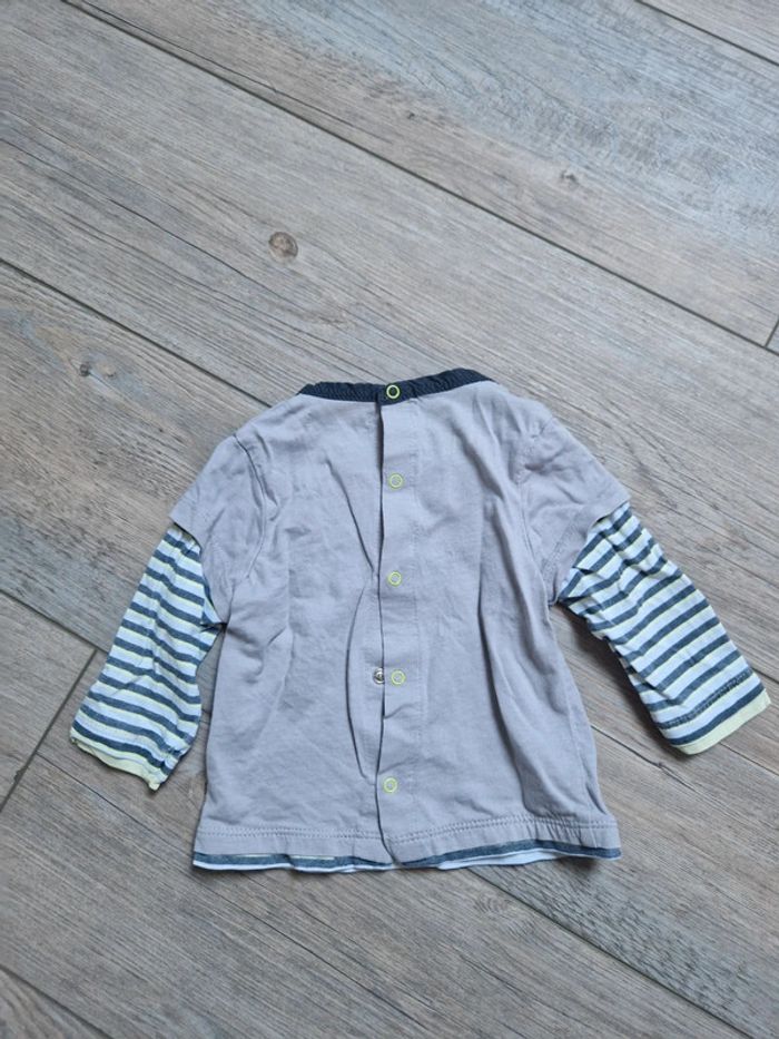 T shit ML 6 mois - photo numéro 2