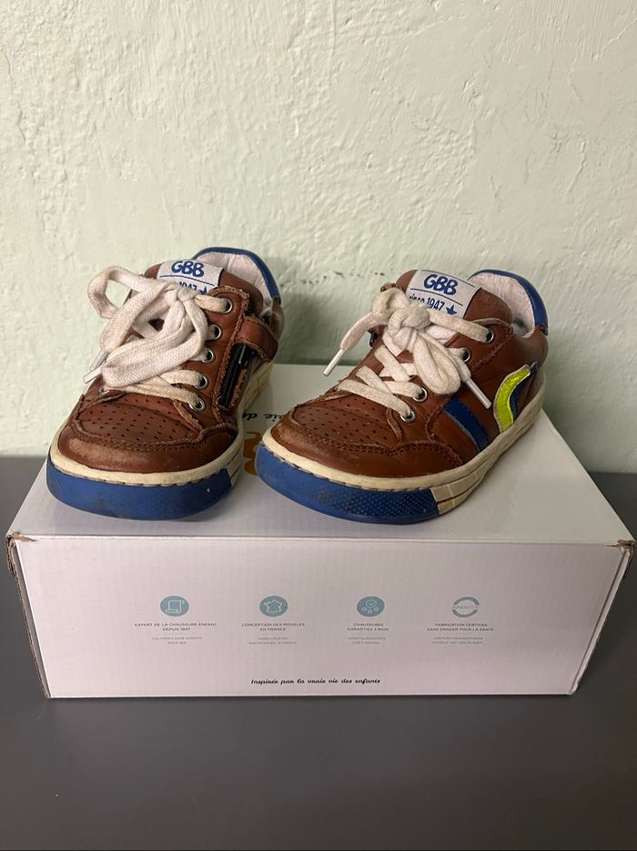 Chaussures 26