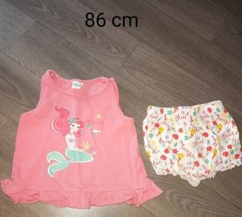 Ensemble short fille