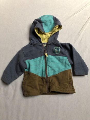 Gilet capuche 3 mois