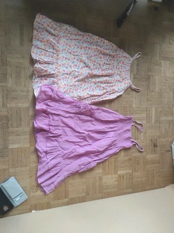 Lot de 2 robes 10 ans