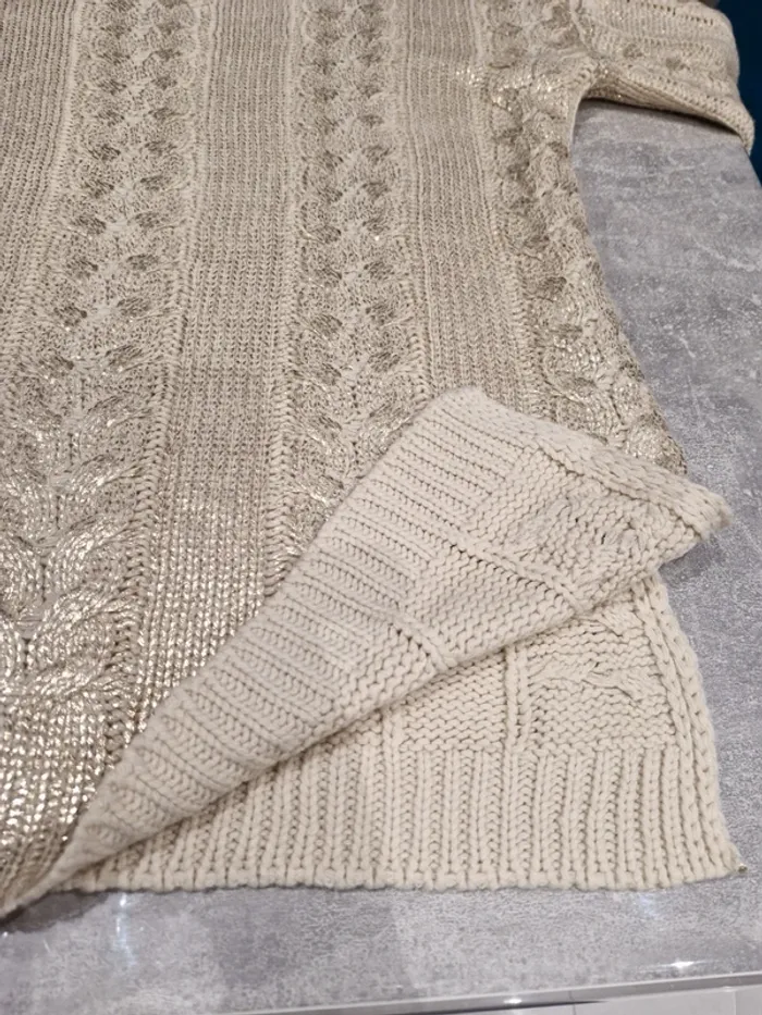 Pull doré C & A, taille grand - photo numéro 6