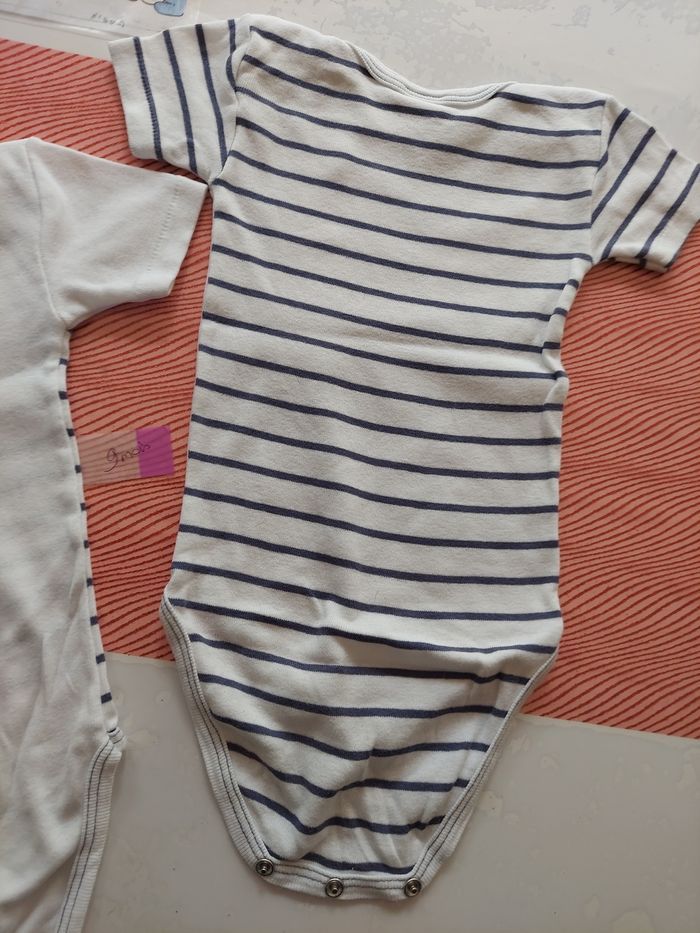 Body 9mois absorba - photo numéro 6