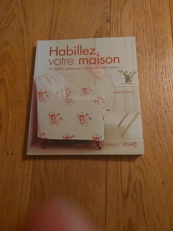 Livre de tissus Habillez votre maison