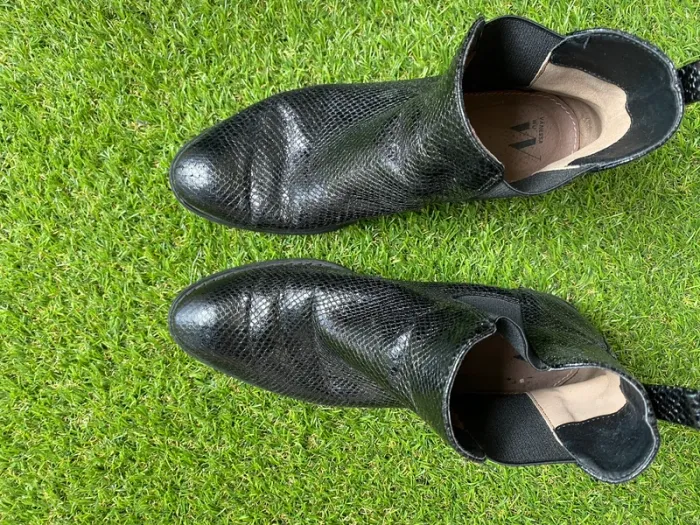 Bottines écaille noires Vanessa Wu taille 38 - photo numéro 2