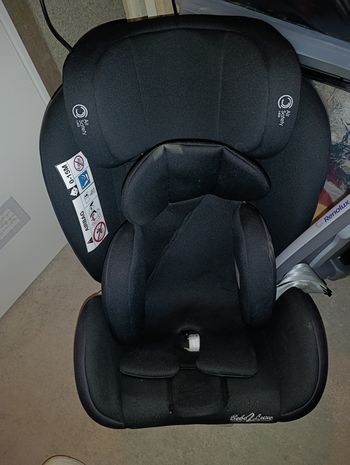Siège auto pivotant 