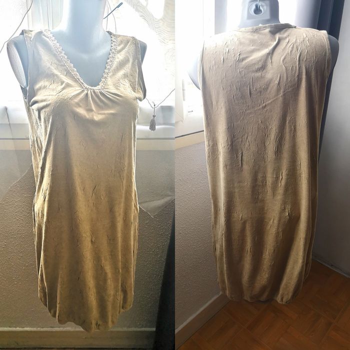 Robe en suedine beige - photo numéro 2