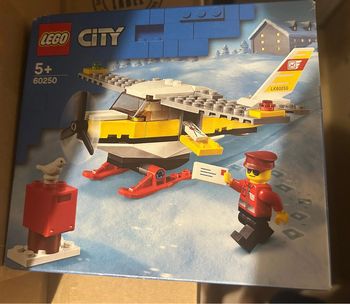 Lego 60250 neuf