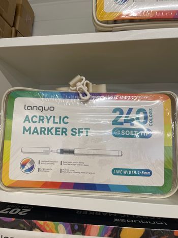 Languo 240 feutres acrylique 