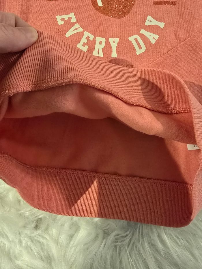 Neufs (non portés)🩷🩷🤩😍 ensemble jeans skinny et sweat molleton 10 ans fille 🩷🩷🩷 - photo numéro 3