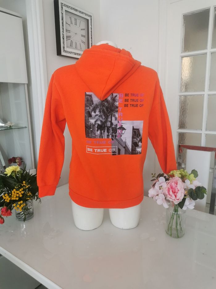 🧡🤍Jolie Sweat A Capuche Shein 🧡🤍 - photo numéro 2