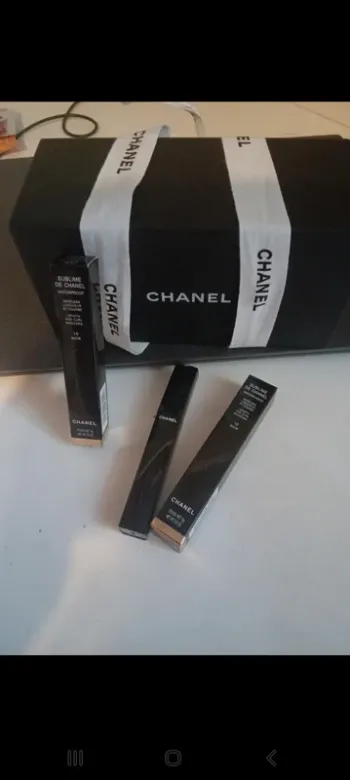 Mascara noir