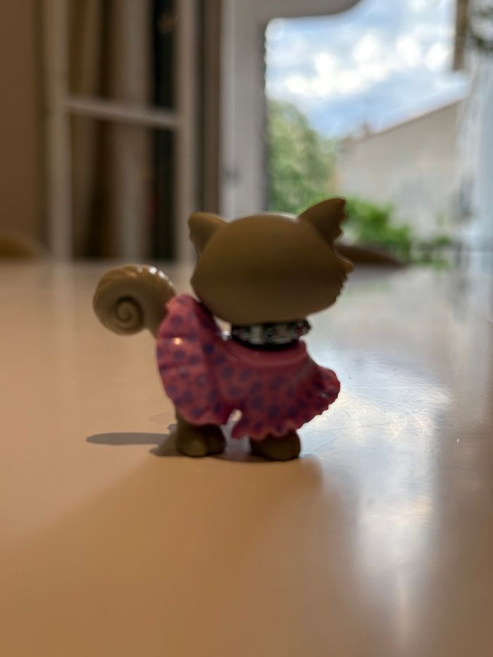 Figurine Polly Pocket chat gris n. 24 avec accessoires - photo numéro 2