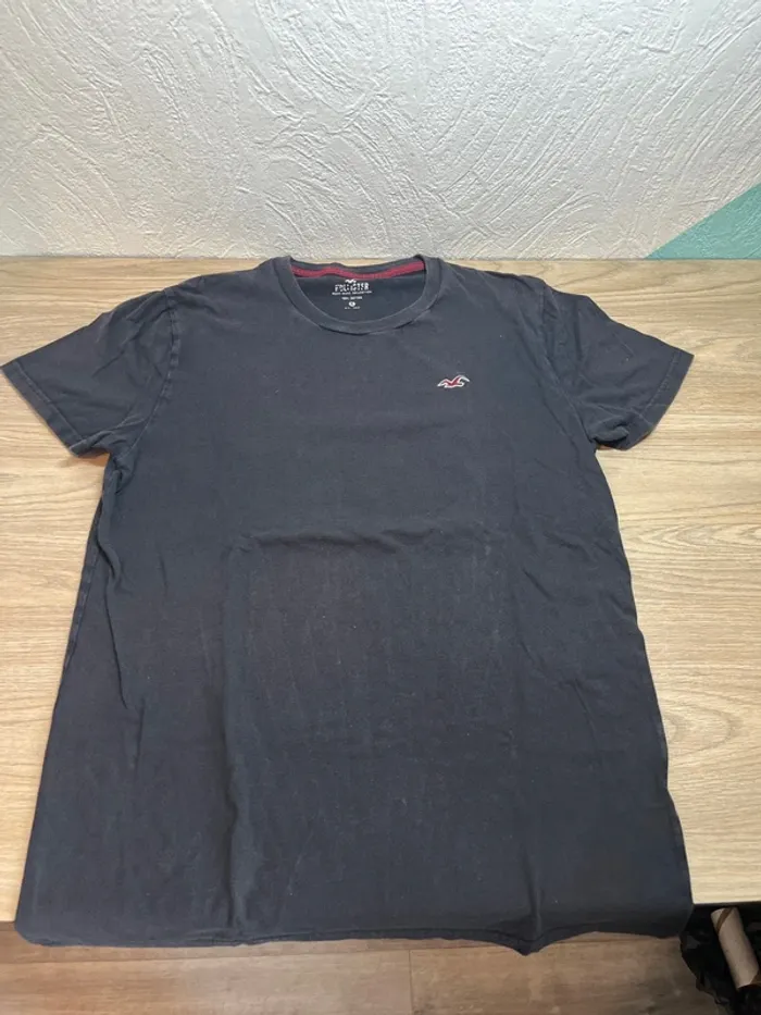 T-shirt Hollister- couleur noir - taille S - photo numéro 3