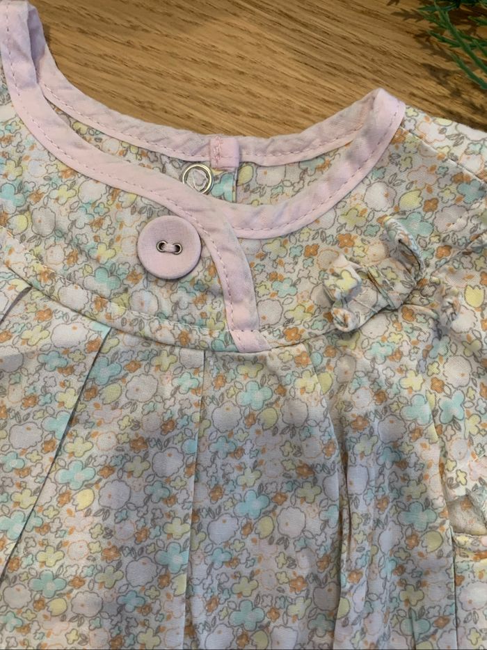 🌼 Blouse Tape à l’Œil – 12 mois 👶✨ - photo numéro 2
