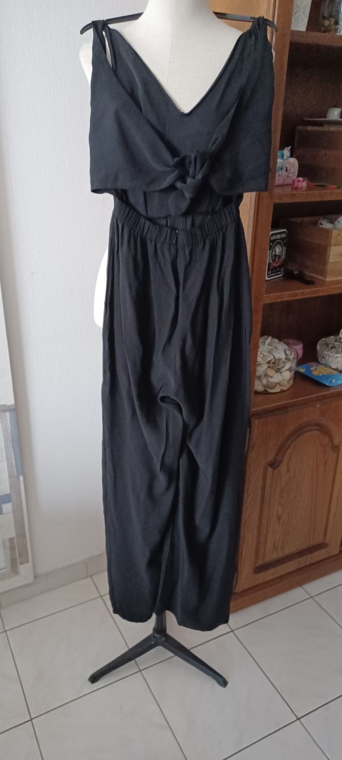 Très jolie combinaison bas large femme T XS - photo numéro 6
