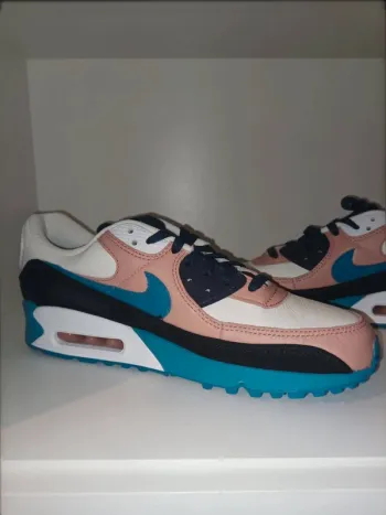 Air Max 90 by you neuf homme taille 43