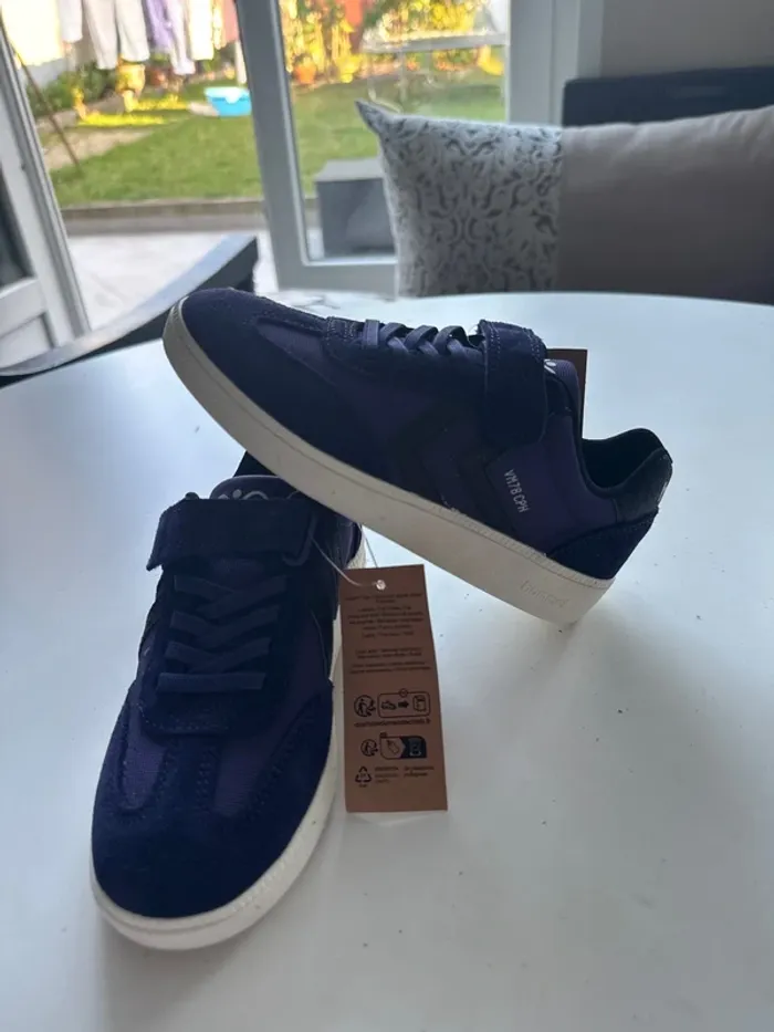 Baskets Hummel violet et noir – Taille 33 – Neuves étiquette - photo numéro 6