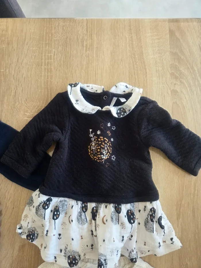 Lot vêtements 3m fille - photo numéro 2