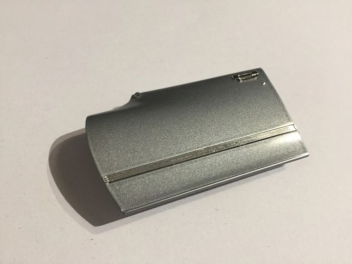 Porte avant gauche pièce détachée miniature 1/18 Citroën DS 23 Pallas Norev #A51