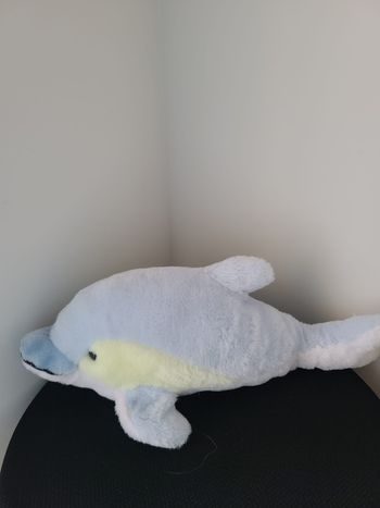 peluche dauphin