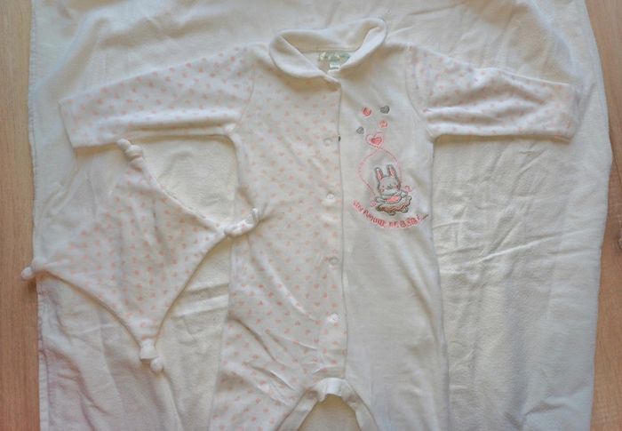 Pyjamas taille 12 mois - photo numéro 5