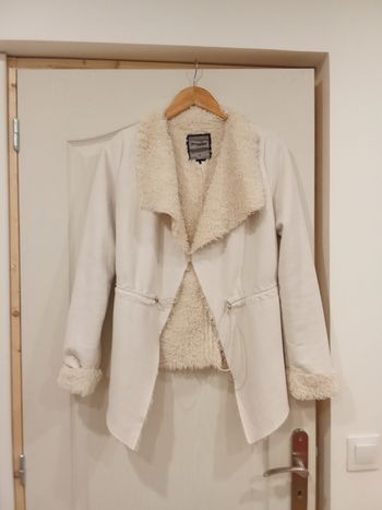 Veste fourrée Jennyfer 