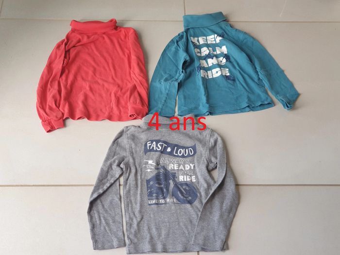 3 sous pull ou 3 t-shirt col roulé manche longue 4 ans