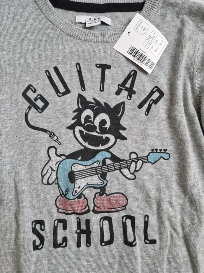 Pull fin gris La Halle neuf avec étiquette 10 ans chat Guitar School - photo numéro 3