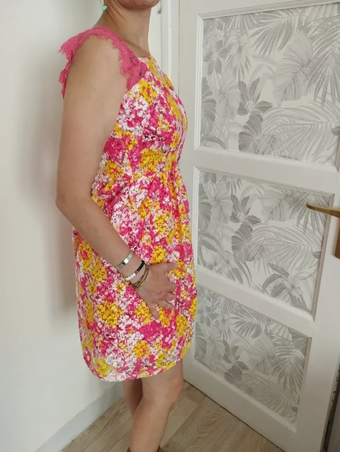 Robe Naf Naf - photo numéro 3