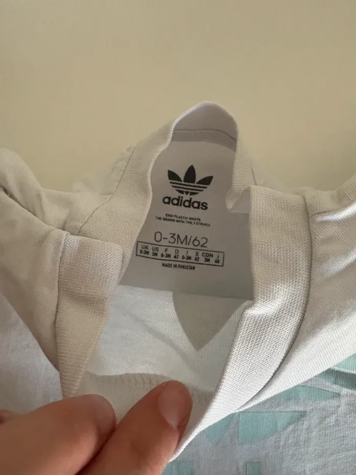 Ensemble Adidas bébé 0-3 mois - photo numéro 5