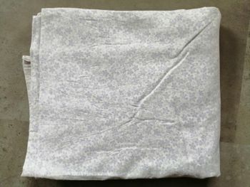 drap plat imprimé mauve et blanc pour lit 2 pers