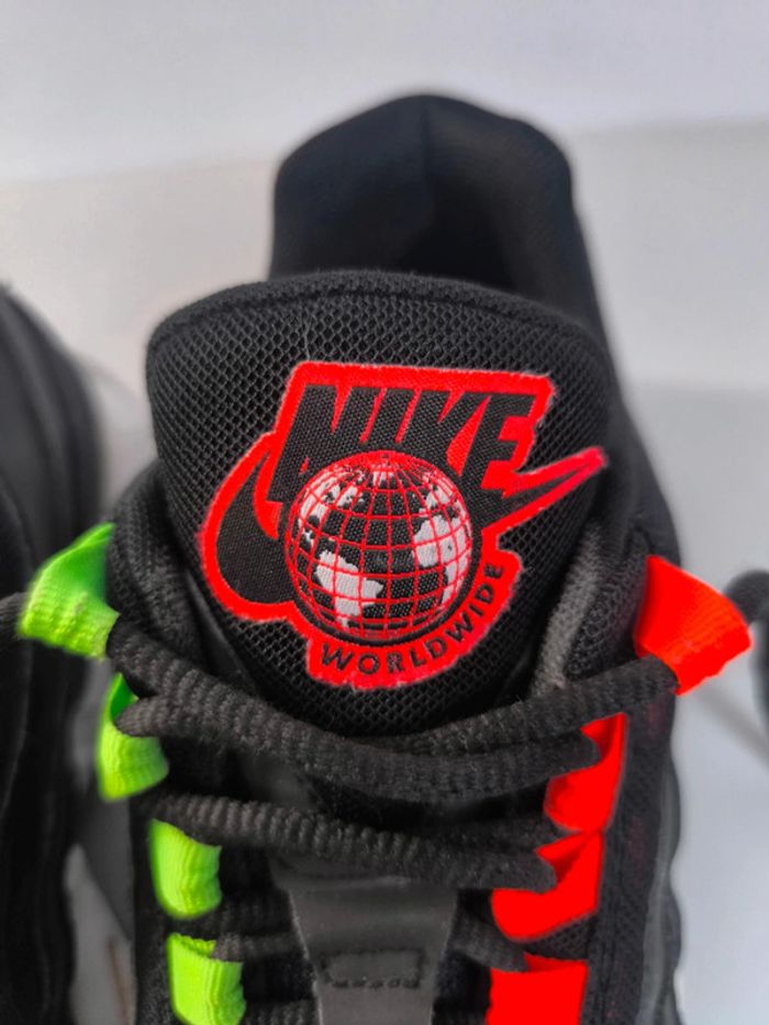 Baskets Nike air max 95 Worldwide black noir pointure 38.5 bon état - photo numéro 5
