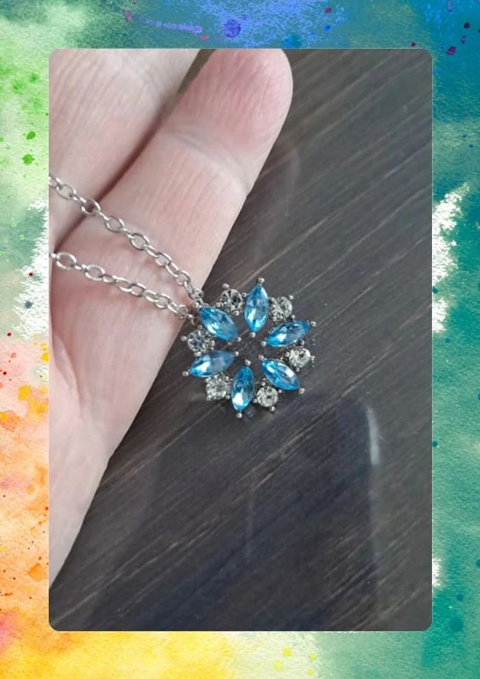 Collier flocon neuf - photo numéro 4