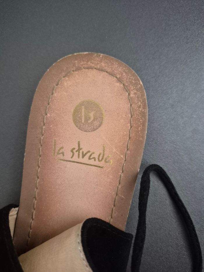 Nu pieds noir - photo numéro 3