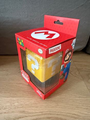 Lampe Super Mario – Bloc « ? » (Question Block) – Officielle Nintendo – Import Japon – Neuve