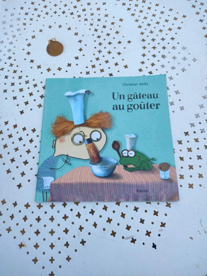 Livre un gâteau au goûter