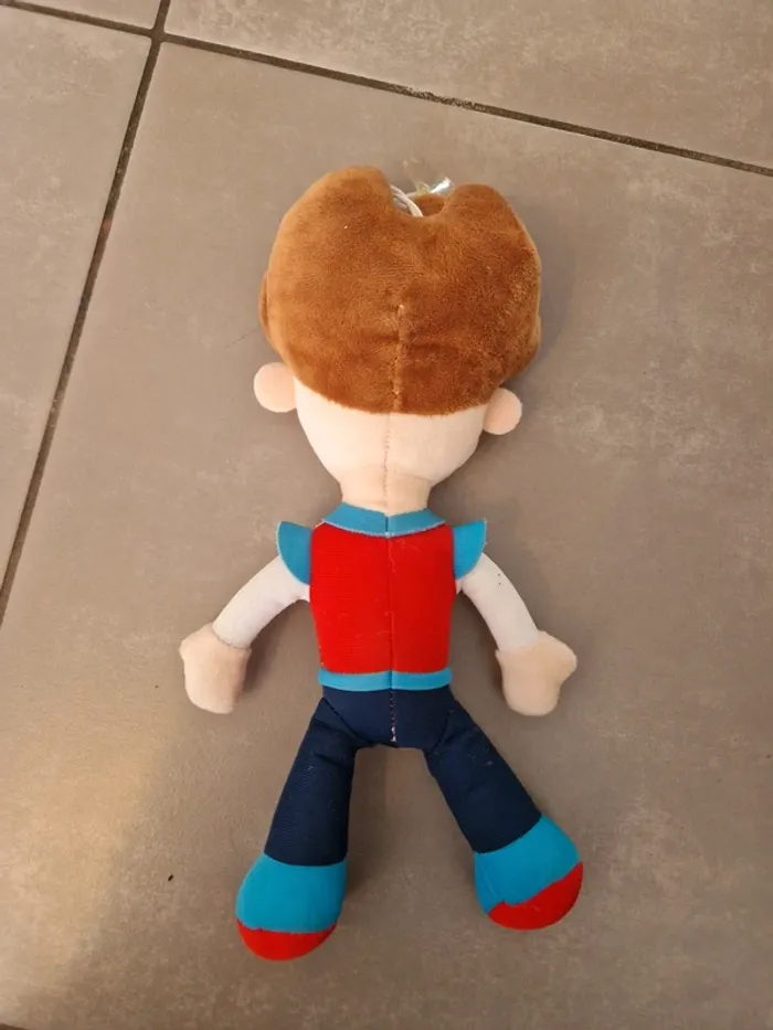 Peluche Pat'Patrouille personnage Rider avec ventouse 🚀👦 - photo numéro 3
